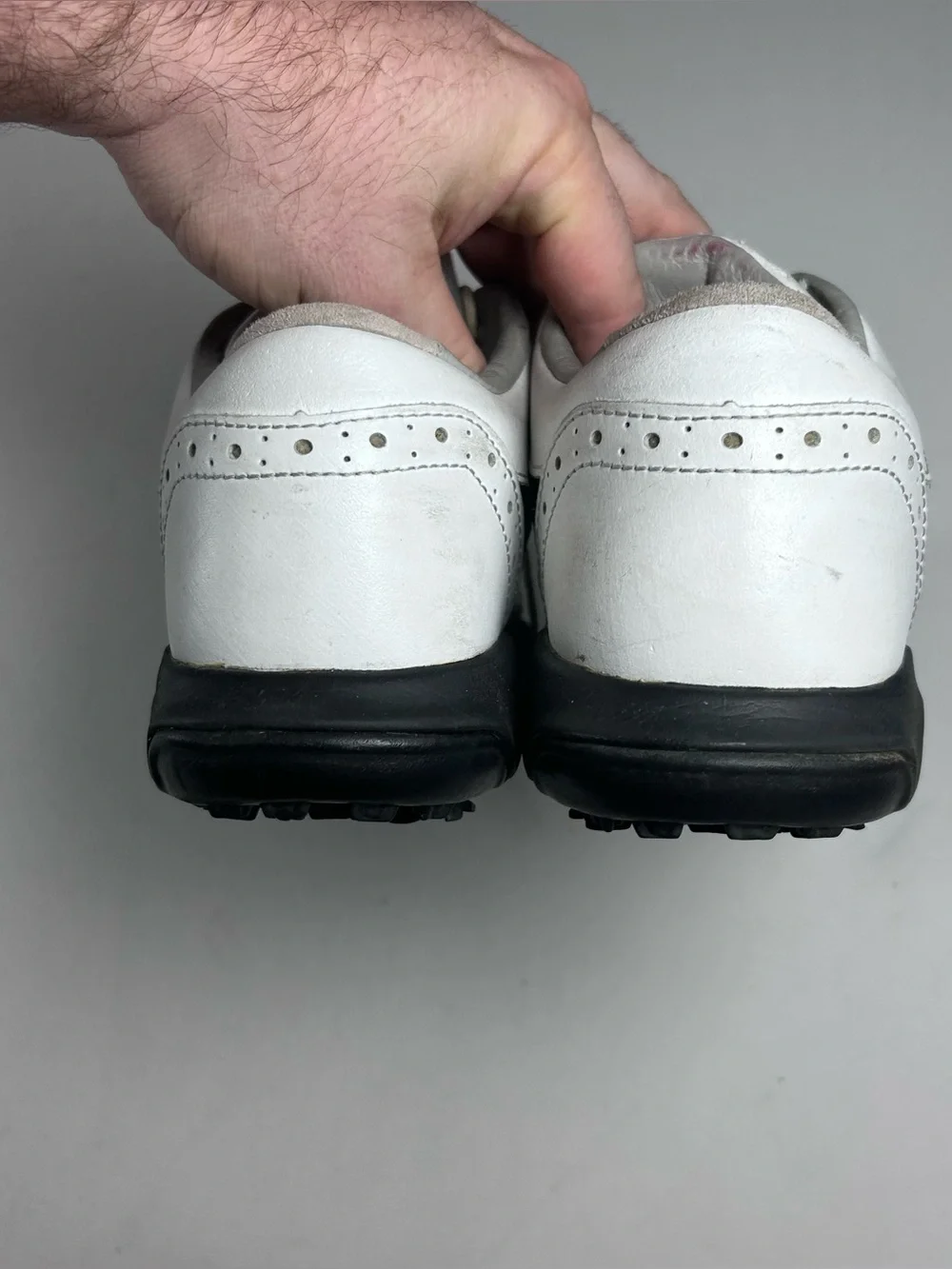 Oakley Mens Sz 8.5 Golf Shoes Black White Leather Wingtip Saddle Spiked Distress